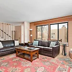 Fort Marcy Suites By All Seasons Resort Lodging