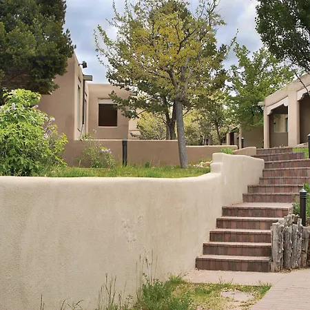 Marcy By Seasons Station touristique